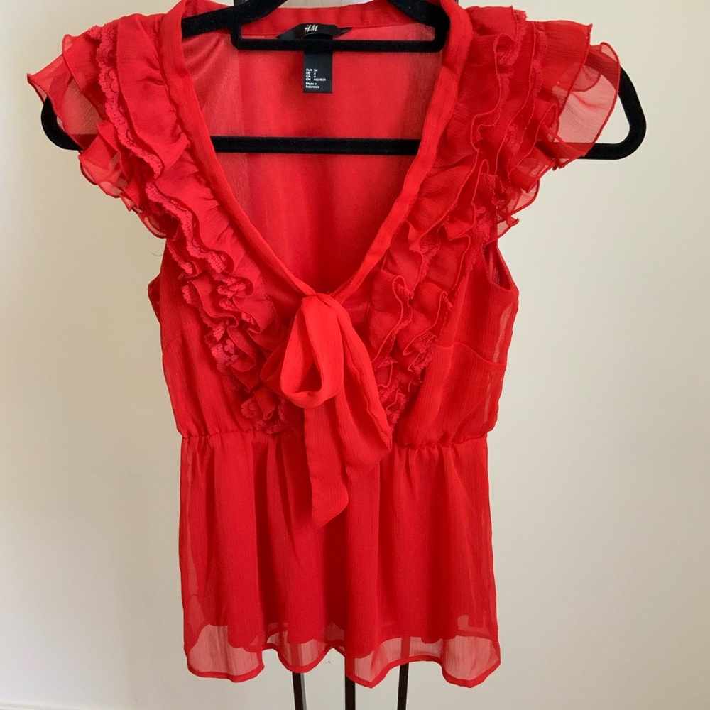 H&M Lace Ruffle Top Size 4